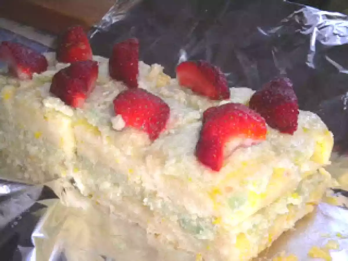 Prajitura cu lamaie si iaurt - poza 2