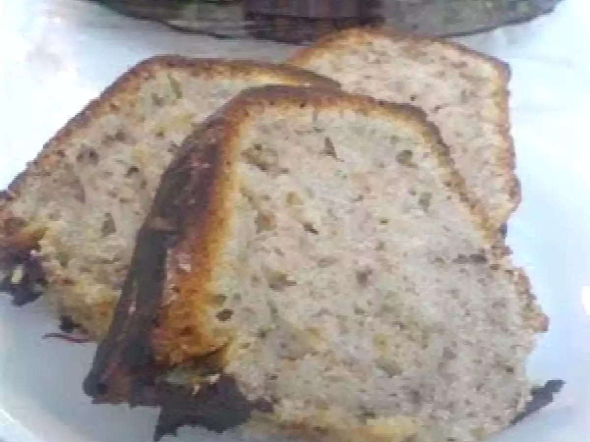 PRAJITURA CU LAMAIE SI NUCI - poza 12