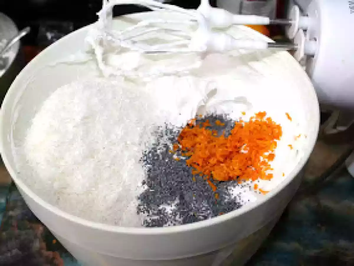 Prajitura cu mac si portocale - poza 2