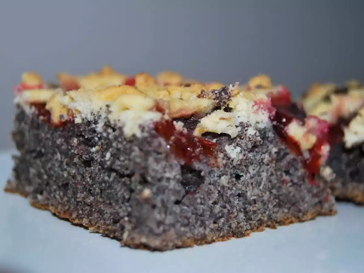 Prajitura cu mac si prune