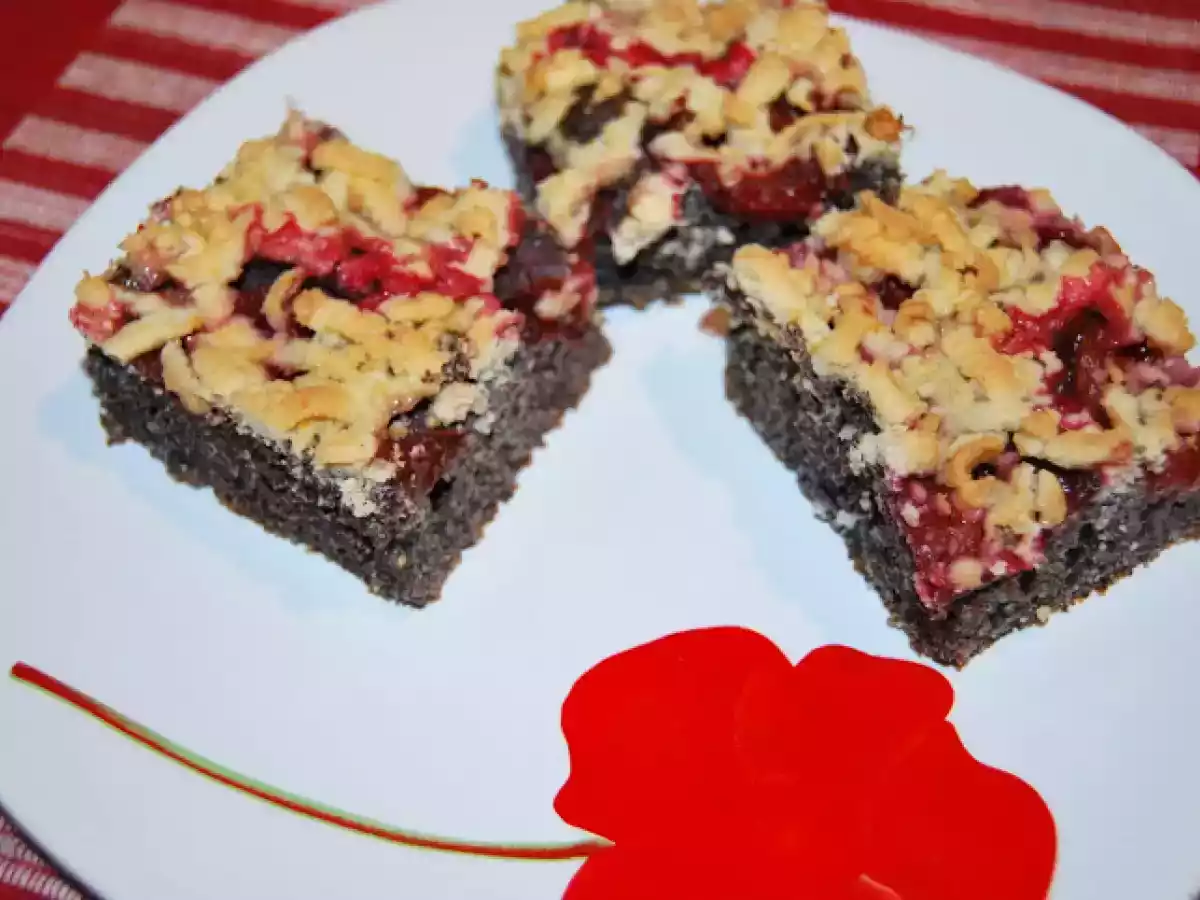 Prajitura cu mac si prune - poza 2