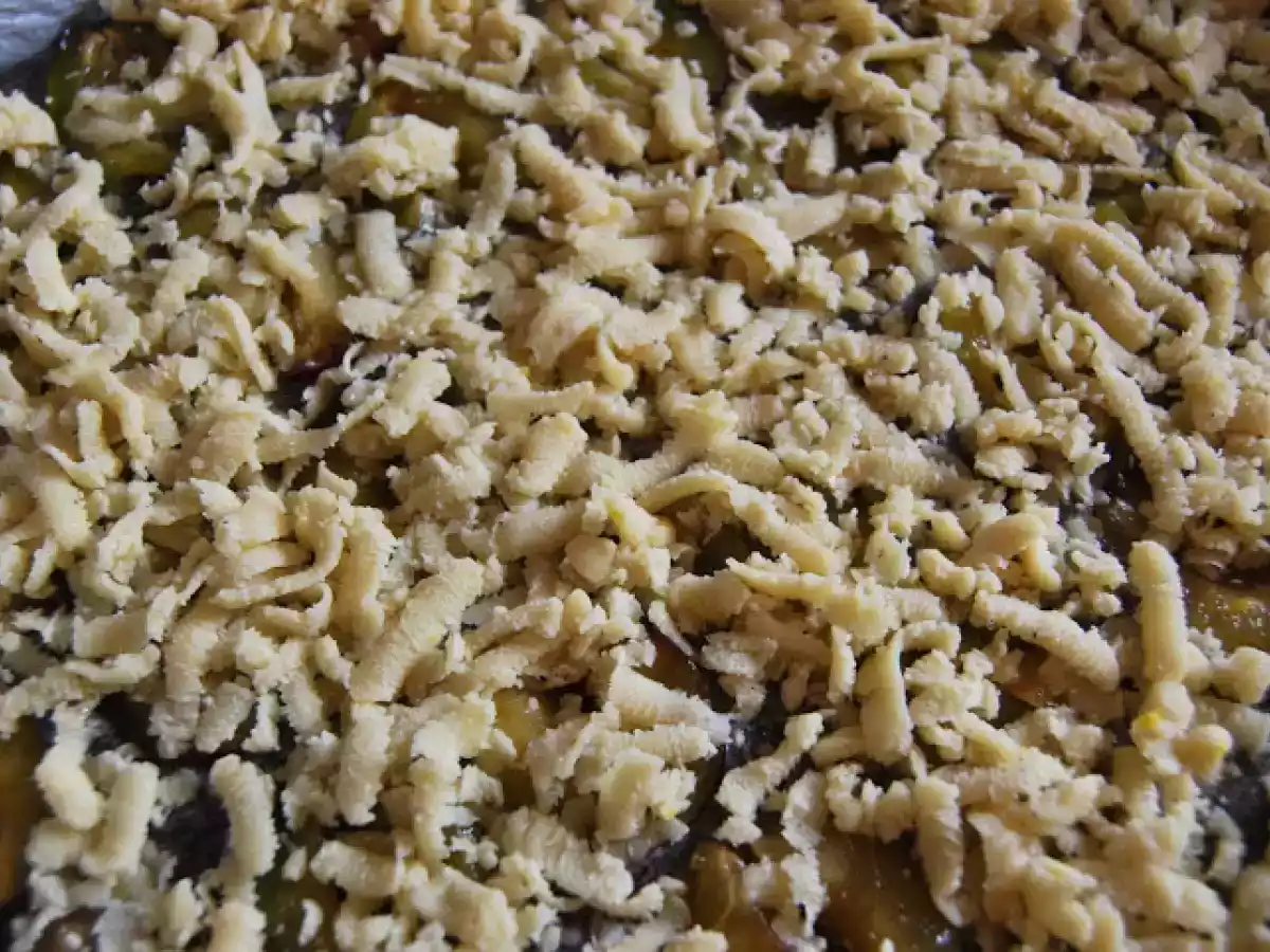 Prajitura cu mac si prune - poza 4