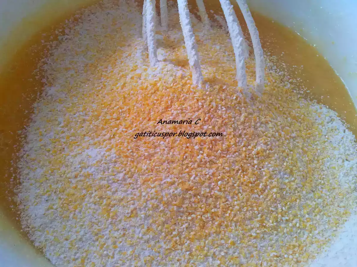 Prajitura Cu Malai Si Stafide - poza 3
