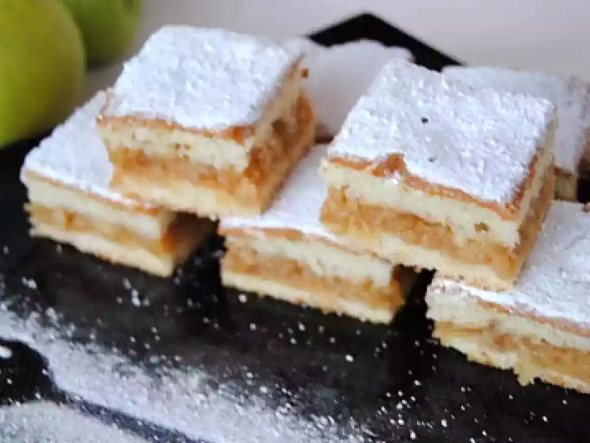 Prajitura cu mere cu foaie turnata - poza 4