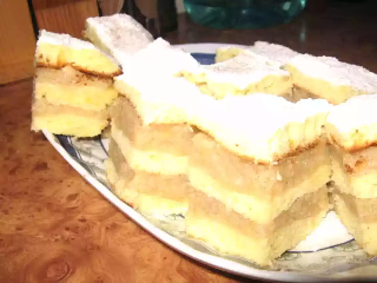 PRAJITURA CU MERE CU FOI