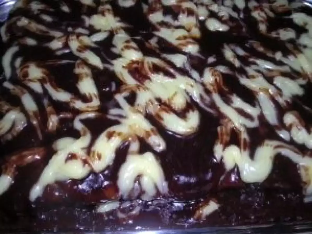 PRAJITURA CU MERE INTREGI