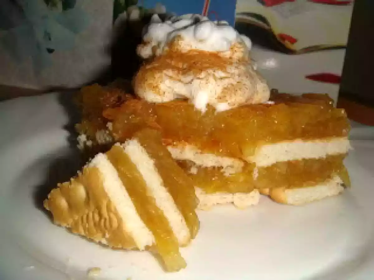 Prajitura cu mere necoapta