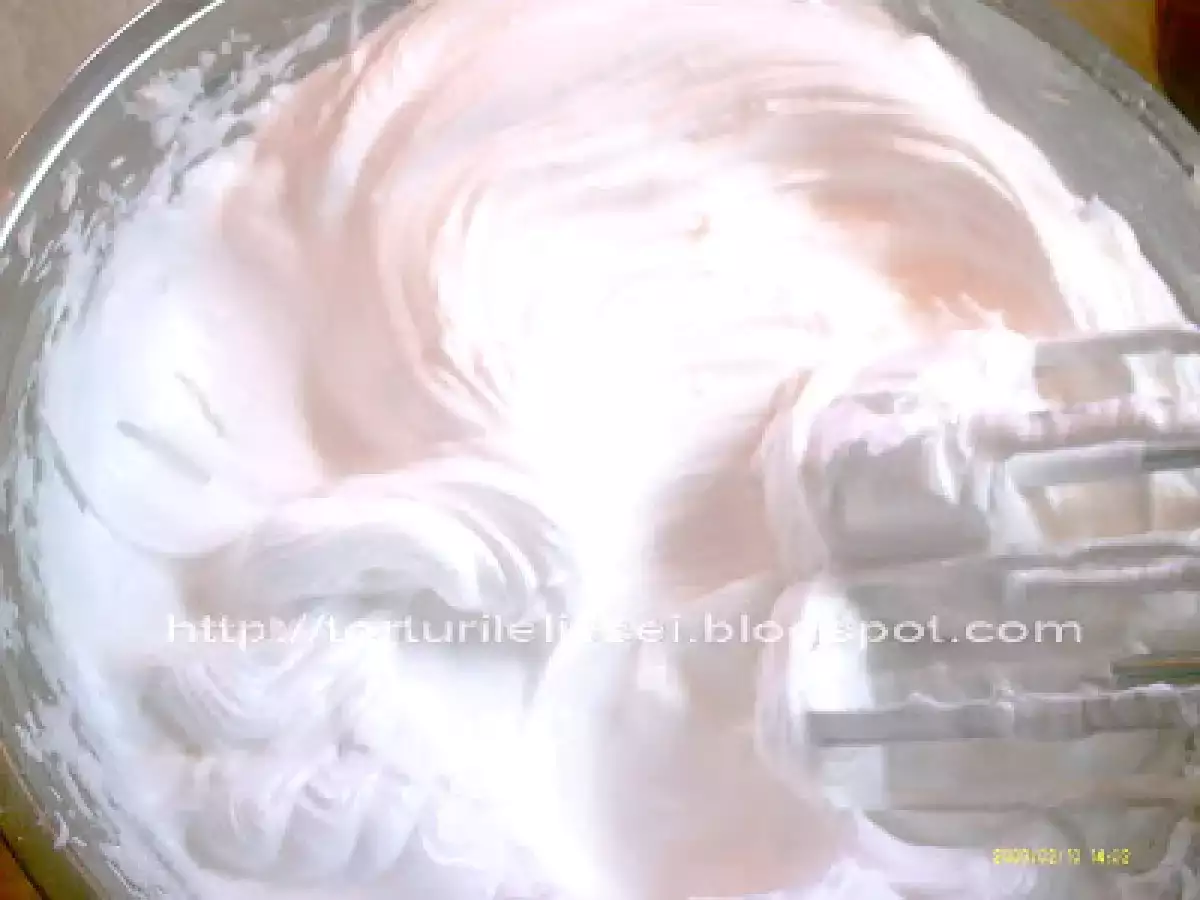 Prajitura cu mere si albus - poza 6