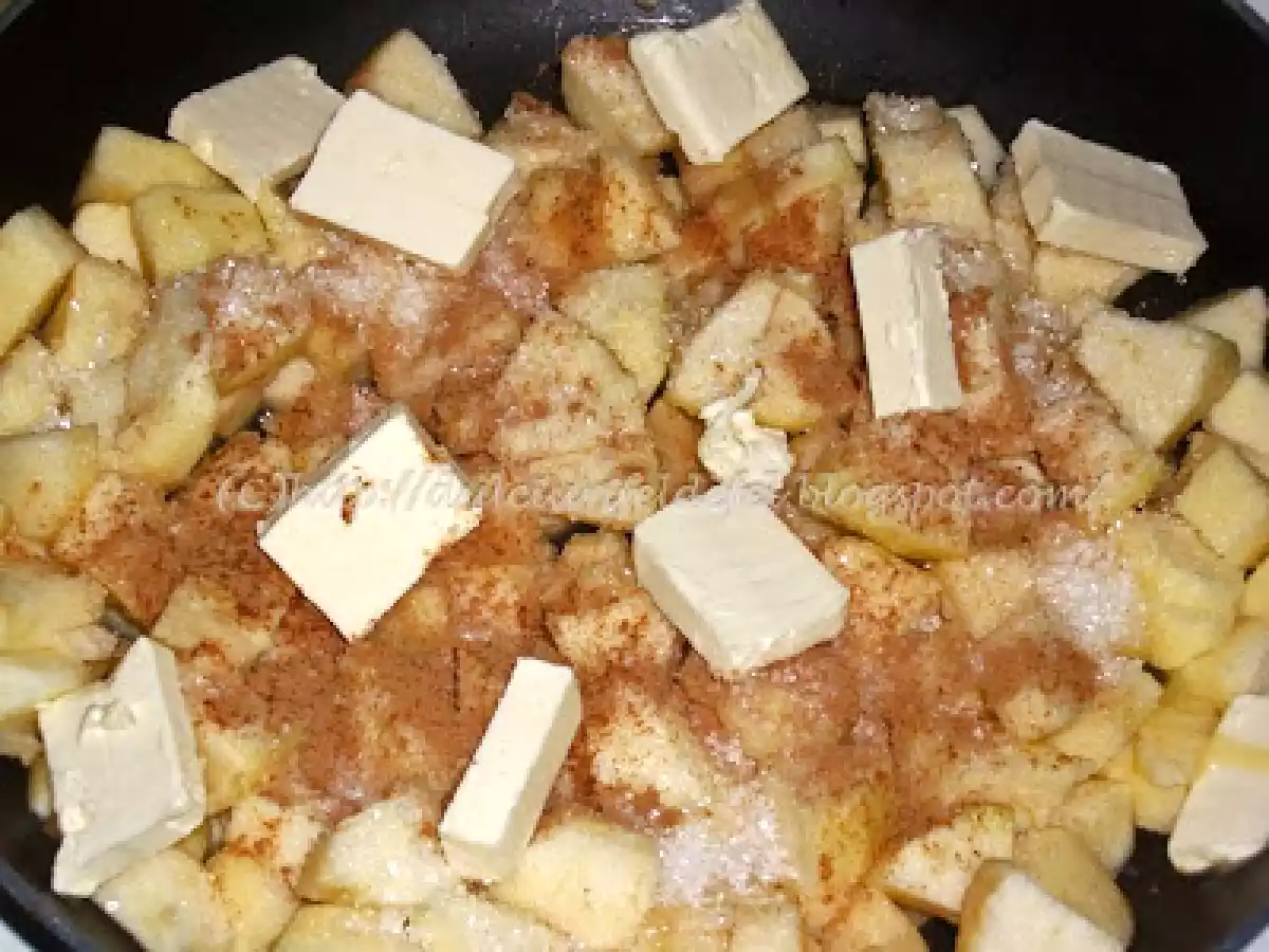 Prajitura cu mere si aluat faramitat - poza 2