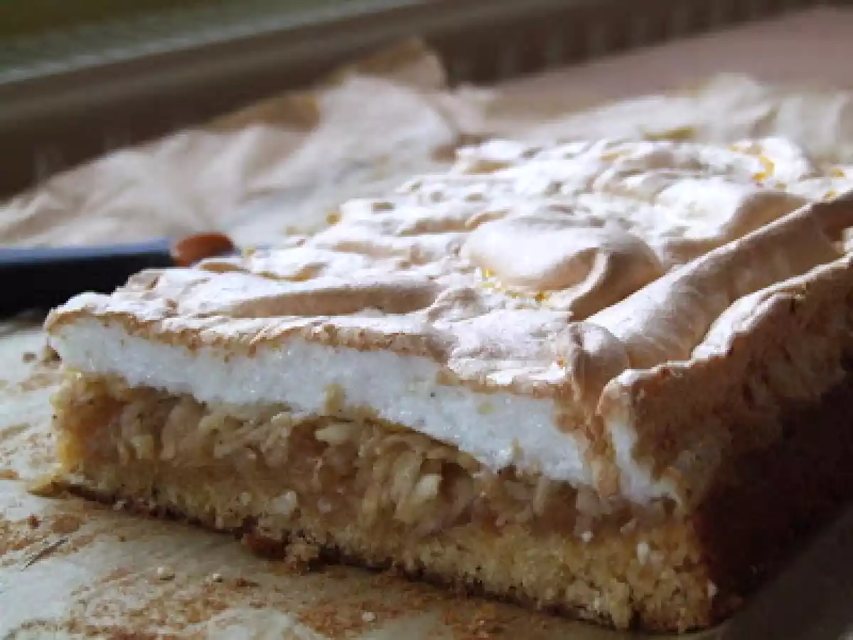 Prajitura cu mere si bezea - poza 2