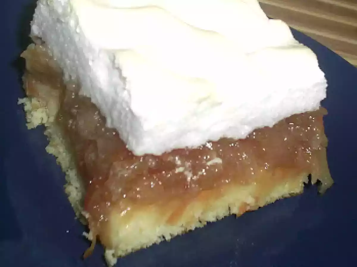 Prajitura cu mere si bezea