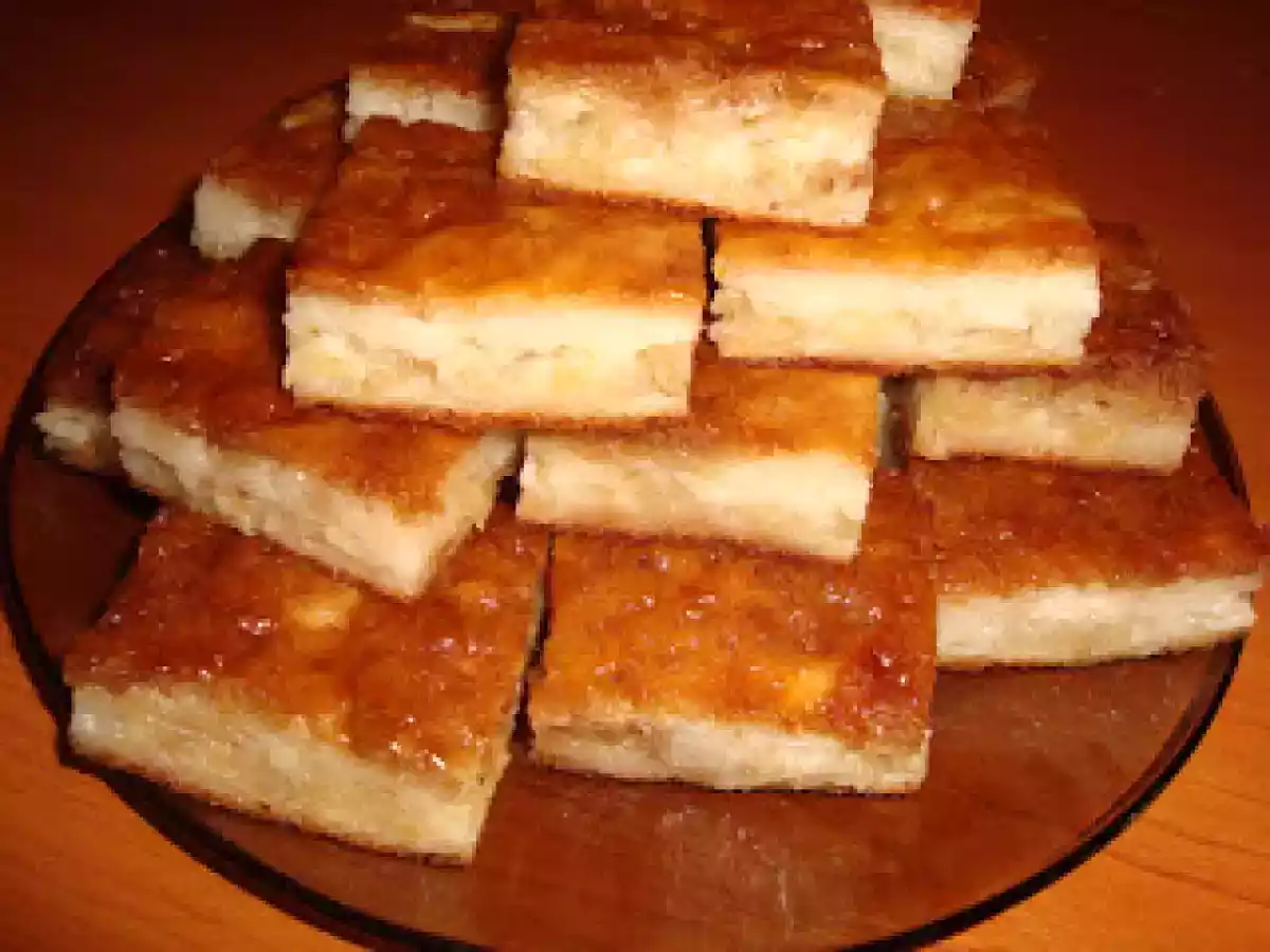 Prajitura cu mere si iaurt - poza 2