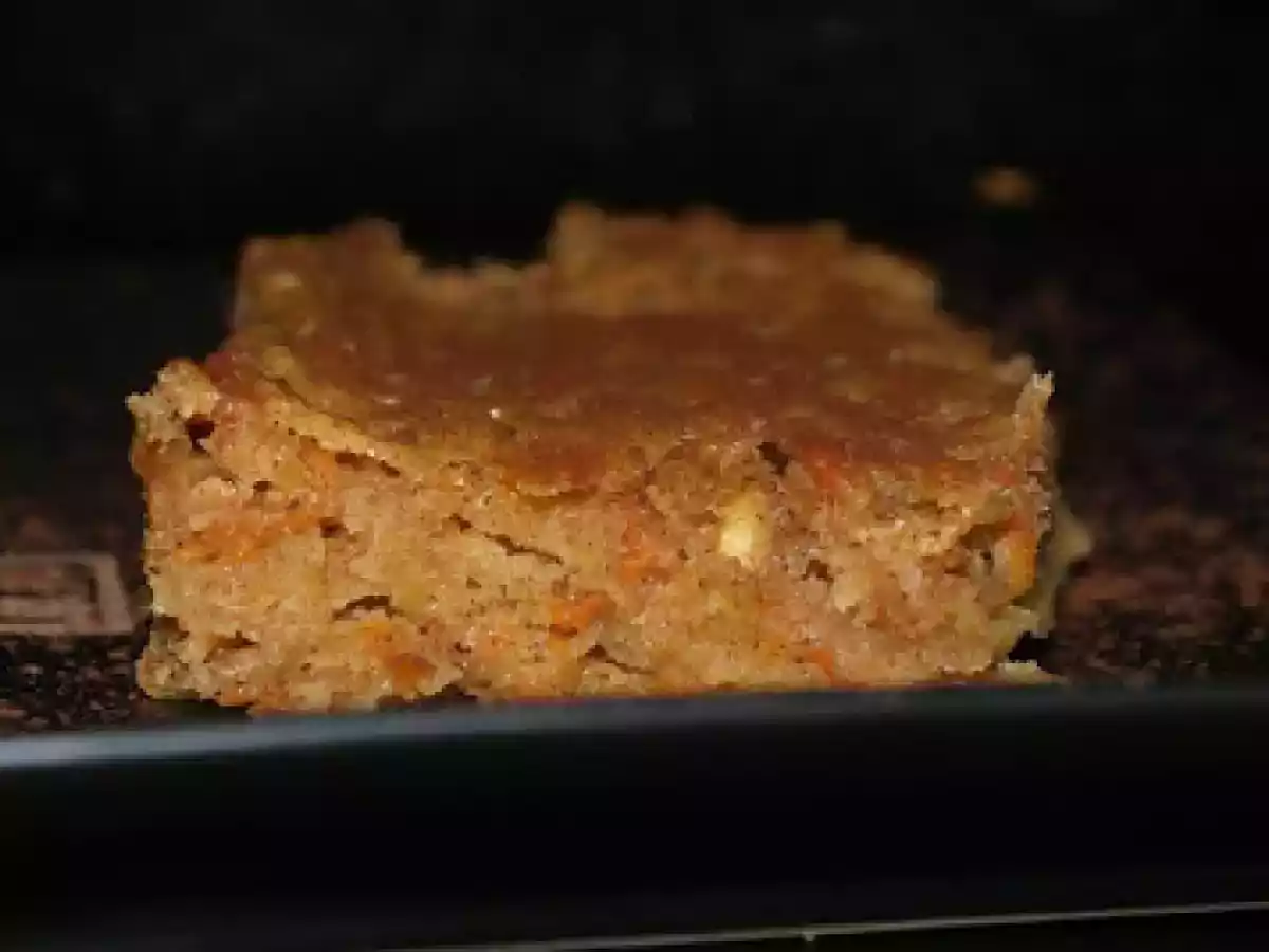 Prajitura cu mere si morcovi