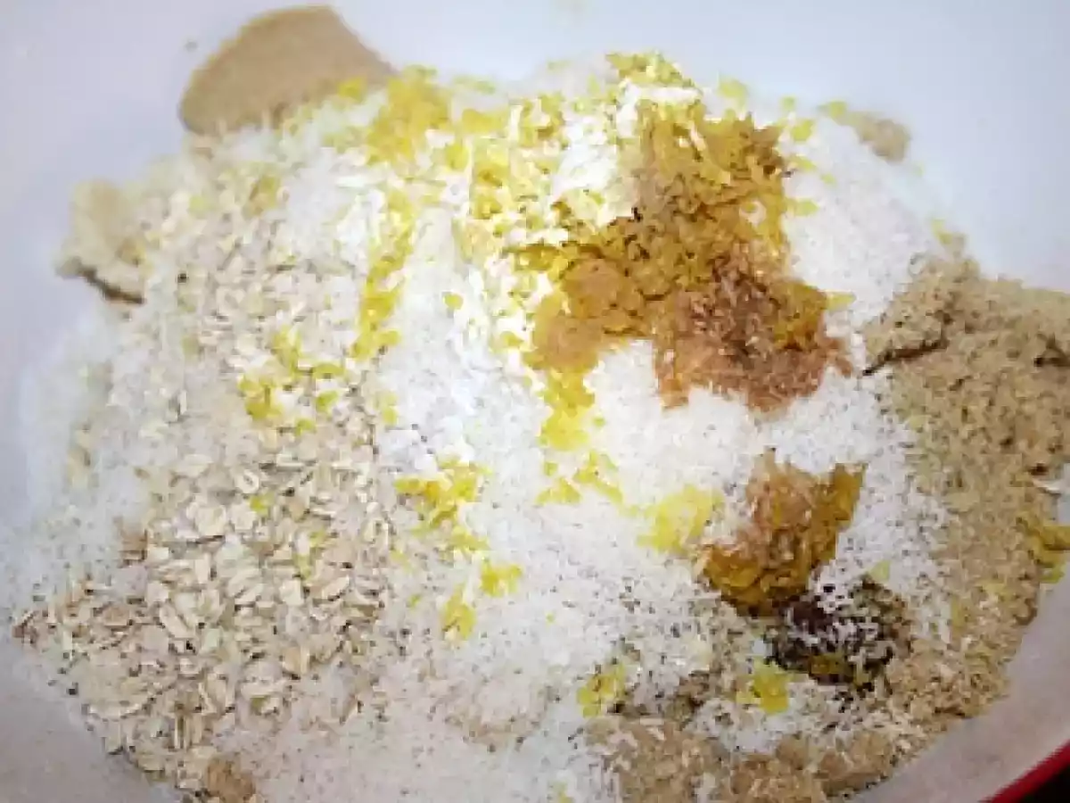 Prajitura cu merisoare si nuci de post - poza 2