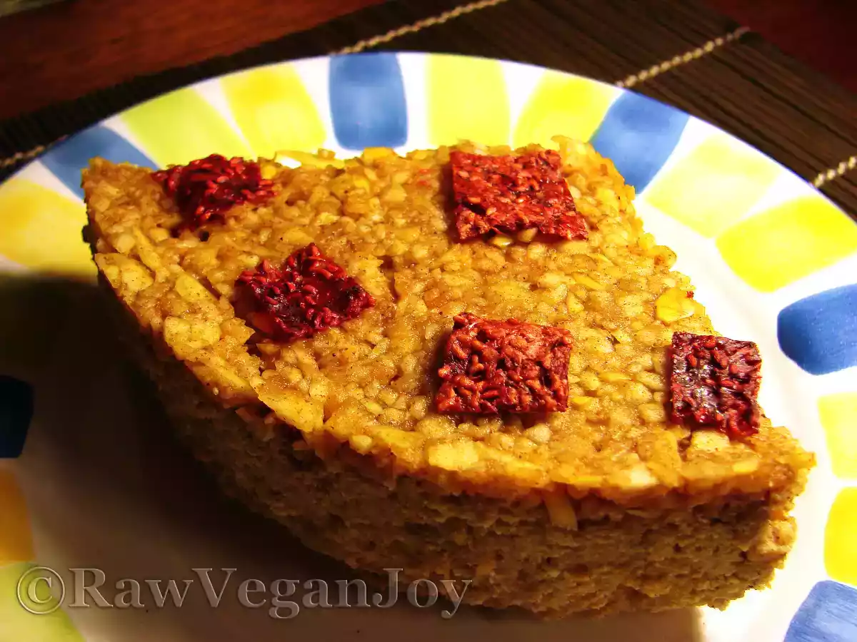 Prajitura cu migdale si mere (raw vegan)