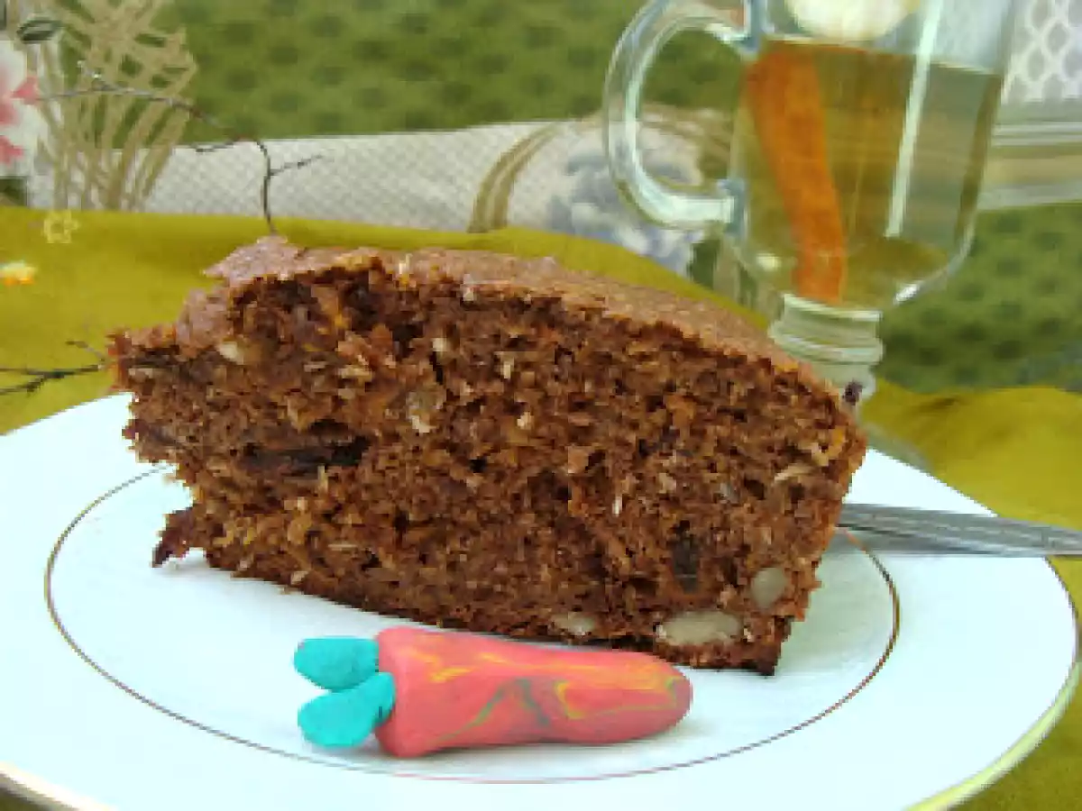 Prajitura cu morcovi si cu ciocolata - poza 2