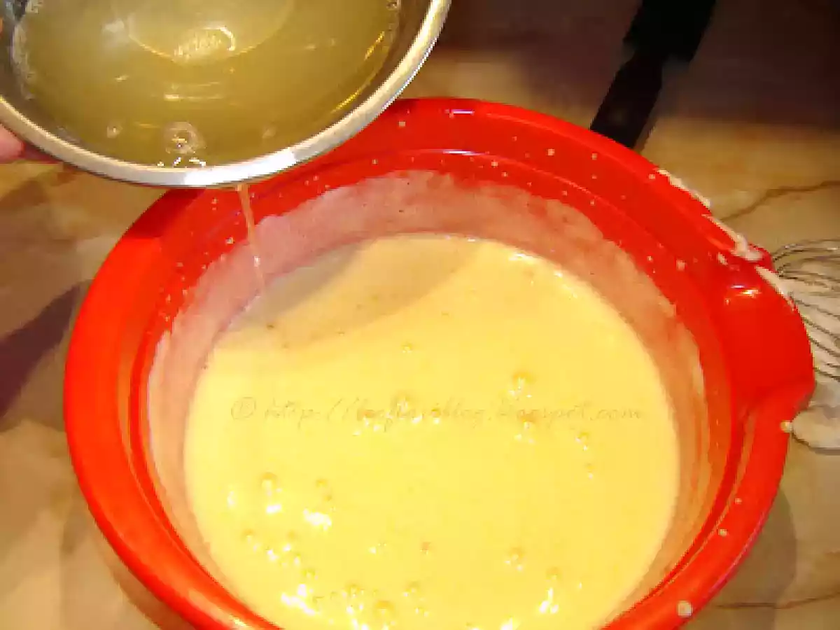 Prajitura cu mousse de ciocolata si mousse de piersici - poza 12