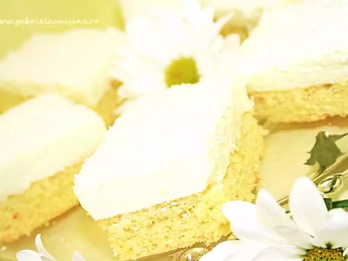 Prajitura cu mousse de mascarpone si ciocolata alba