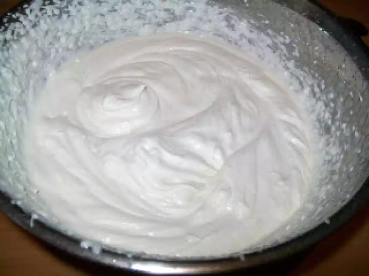 Prajitura cu ness si blat cu ciocolata - poza 5