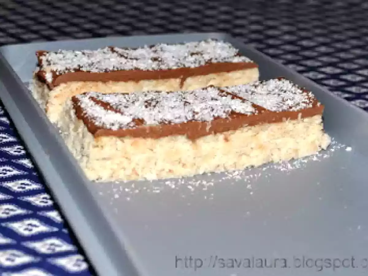 Prajitura cu nuca de cocos si ciocolata