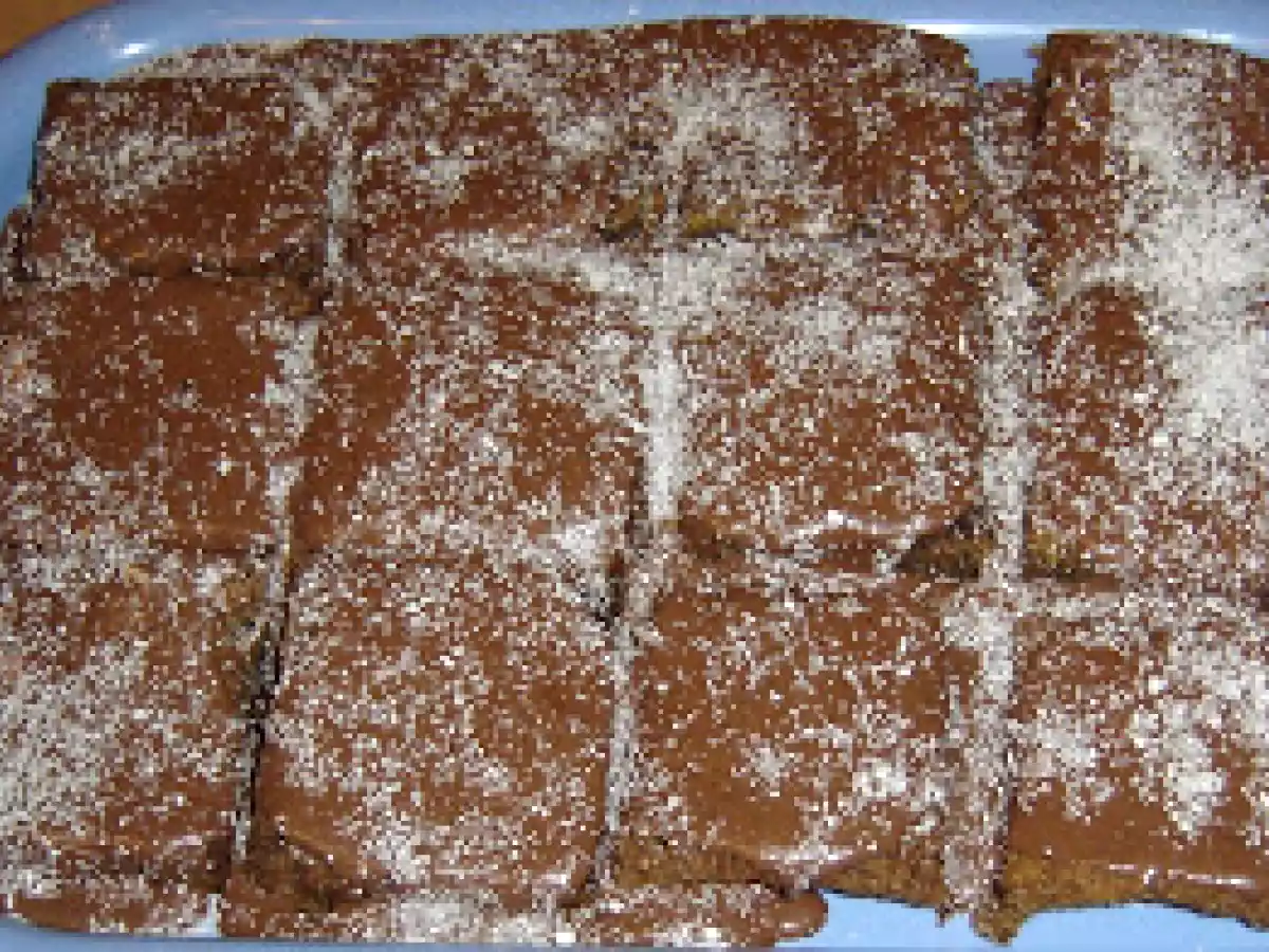 Prajitura cu nuca si crema de cacao - poza 2