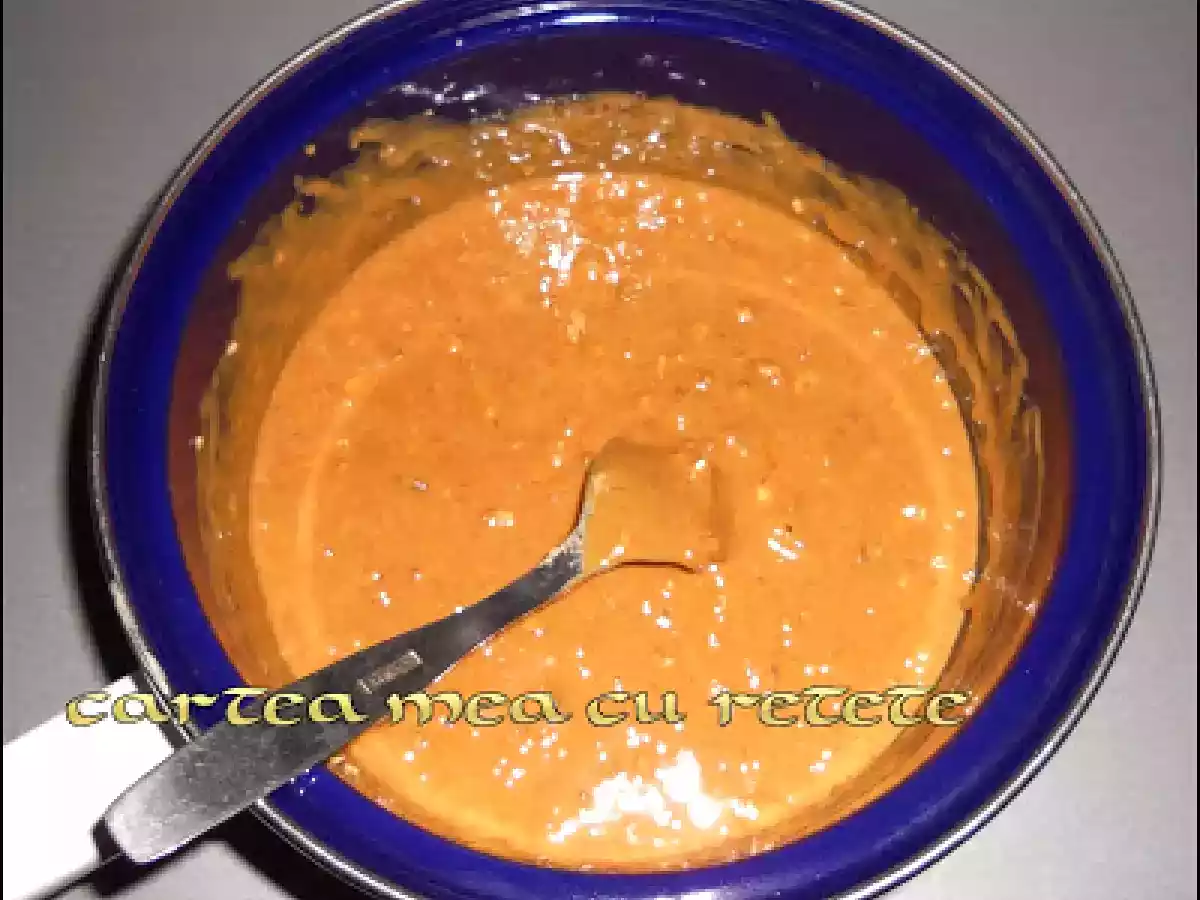 Prajitura cu nuca si foi lica