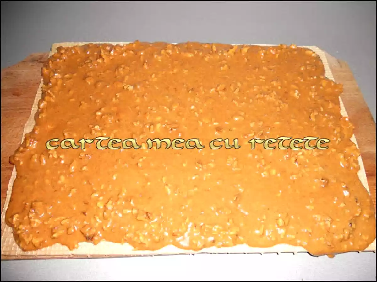 Prajitura cu nuca si foi lica - poza 2