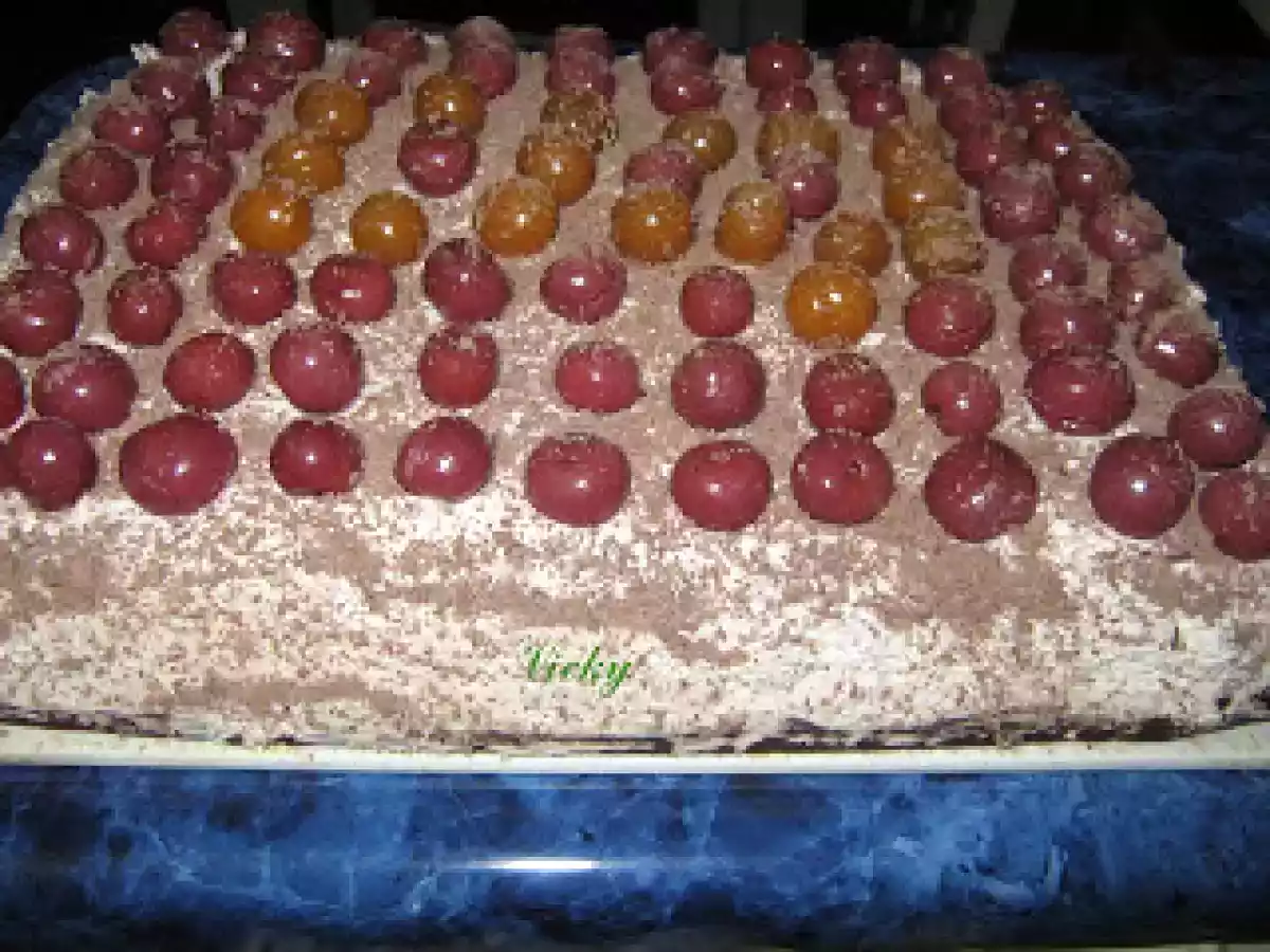 Prajitura cu rom si visine - poza 9