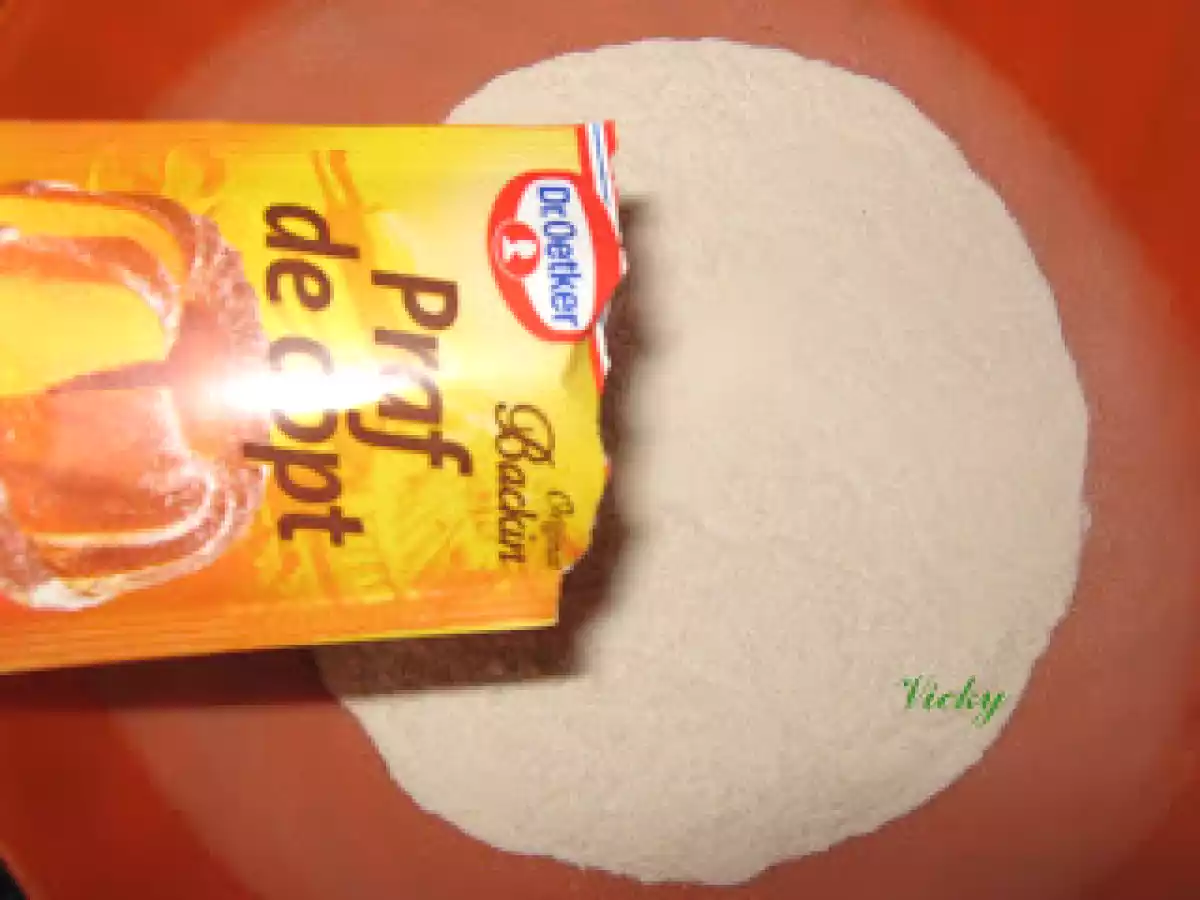 Prajitura cu rom si visine - poza 15