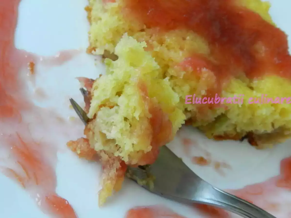 Prăjitură cu rubarbă - poza 3