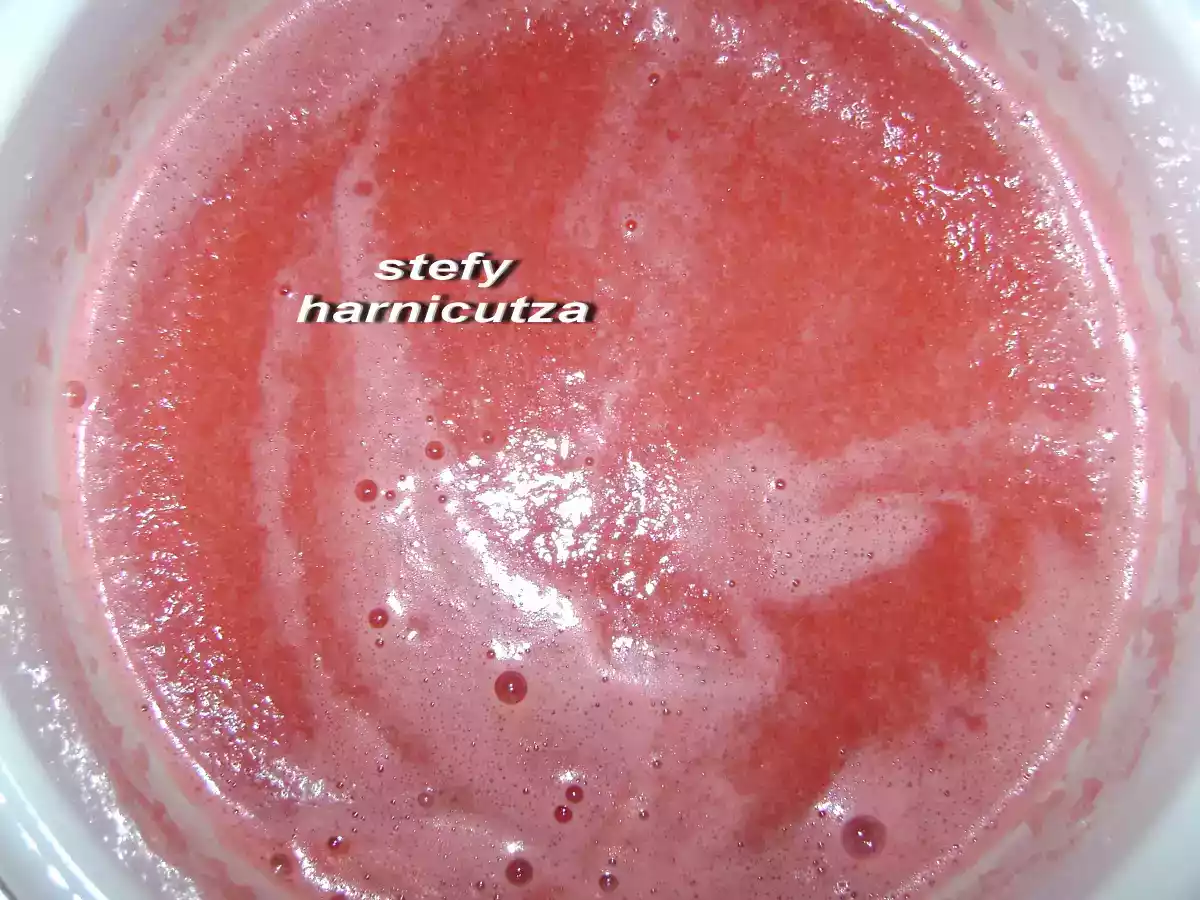 Prajitura cu spuma de pepene rosu - poza 2