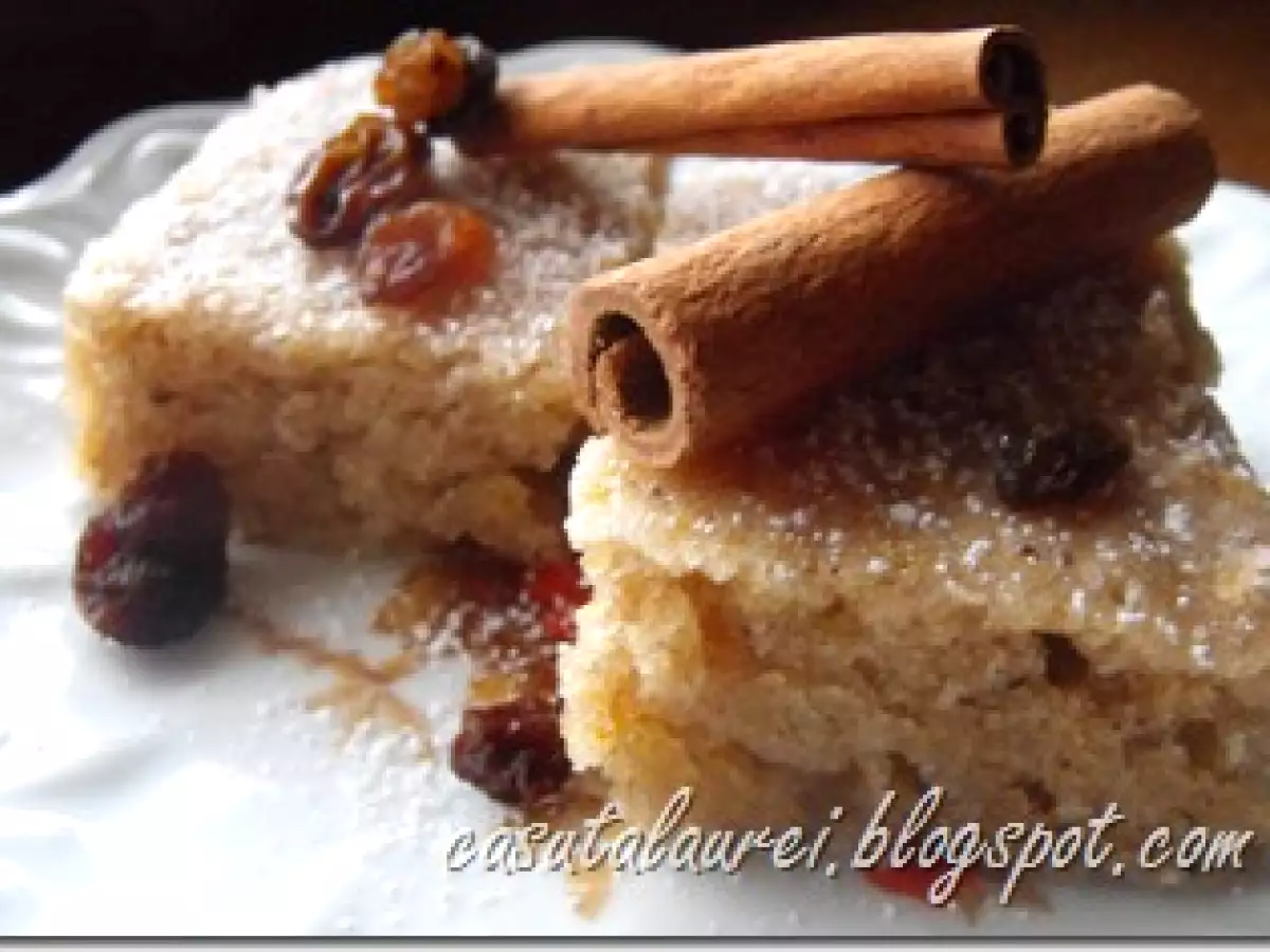 Prajitura cu stafide si scortisoara