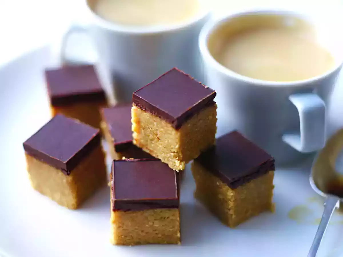 Prajitura cu unt de arahide