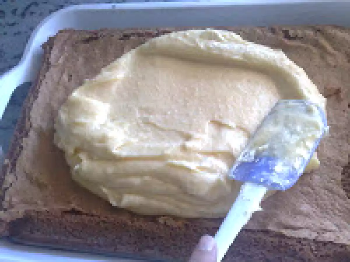 Prajitura cu vanilie si bezea - poza 11