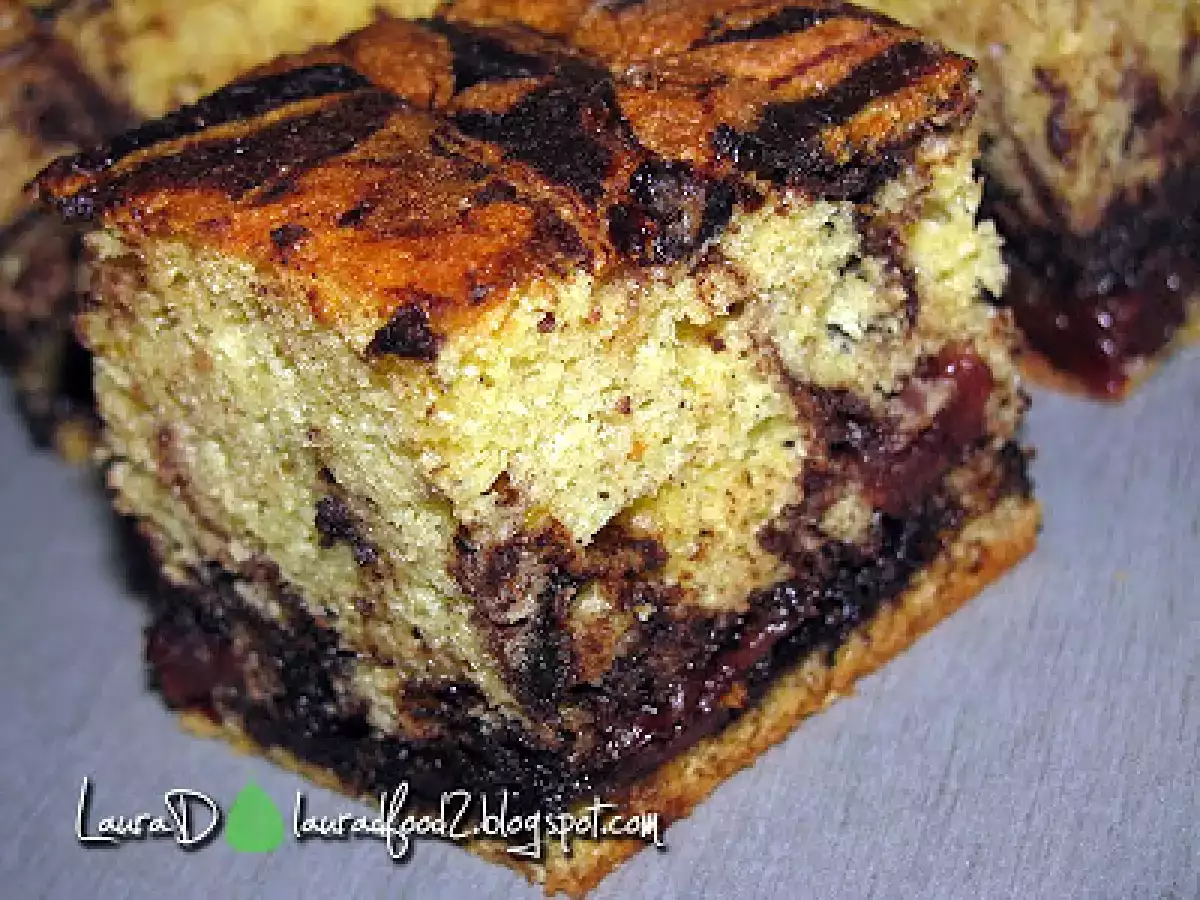 Prajitura cu visine si ciocolata - poza 3