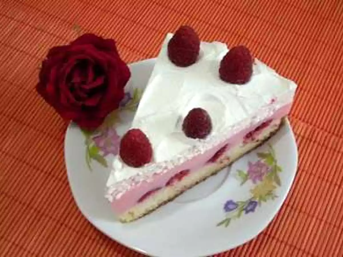 Prajitura cu zmeura si frisca - poza 2