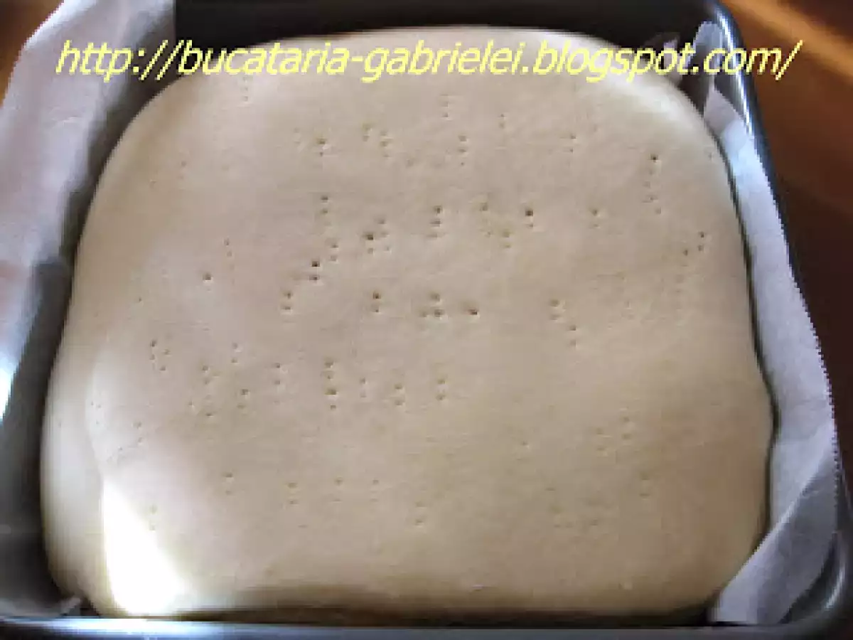 Prajitura din aluat cu crema custard de ciocolata. - poza 4