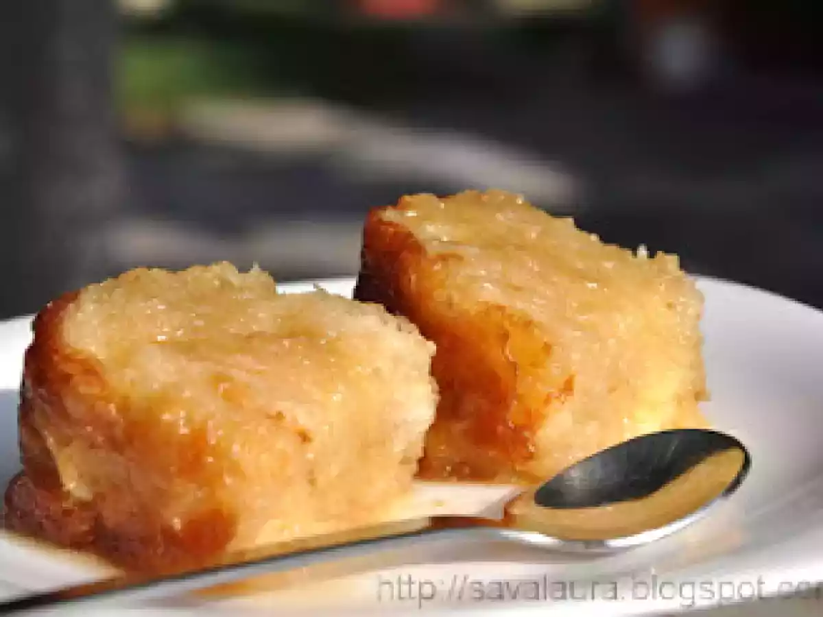 Prajitura greceasca cu sirop, din foi de placinta - poza 2