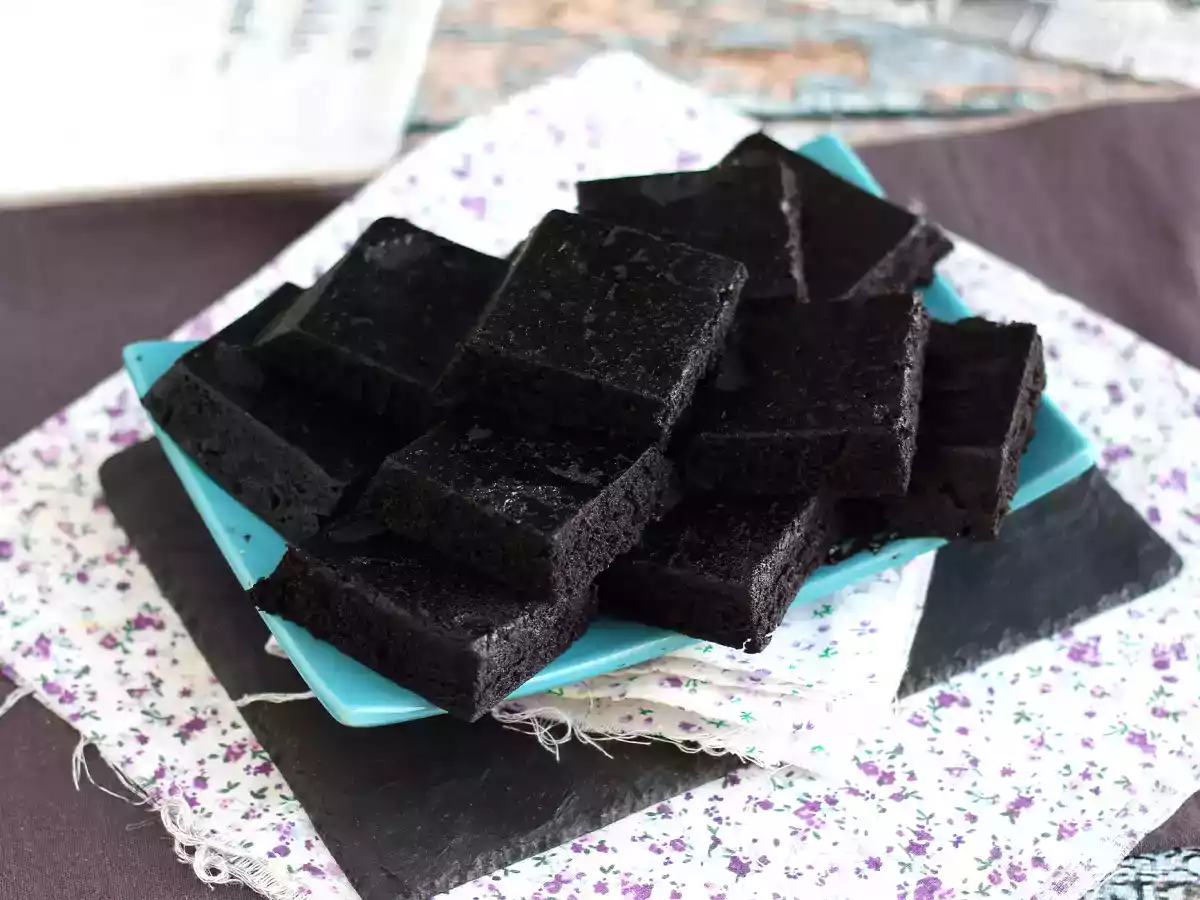 Prăjitură Oreo cu doar 3 ingrediente și gata în 6 minute la cuptorul cu microunde! - poza 2