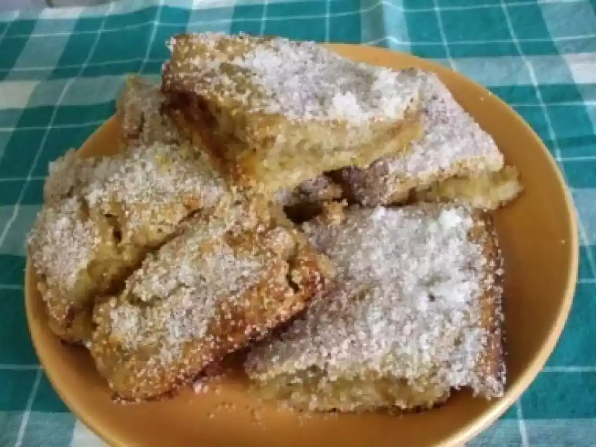 Prajitura rapida (simpla) cu mere fara aluat