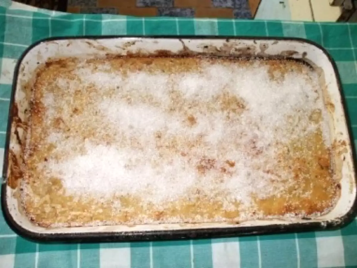 Prajitura rapida (simpla) cu mere fara aluat - poza 3