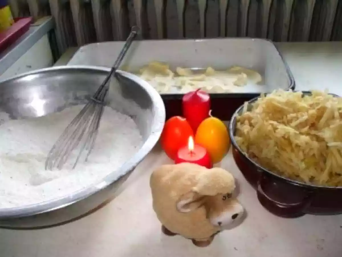 Prajitura rapida (simpla) cu mere fara aluat - poza 2