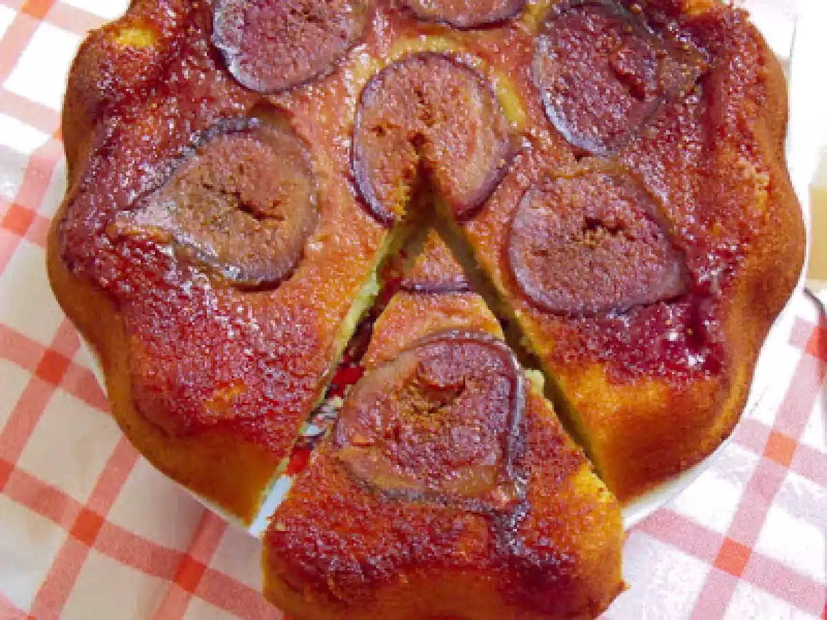 PRAJITURA RASTURNATA CU SMOCHINE SI MASCARPONE - poza 4