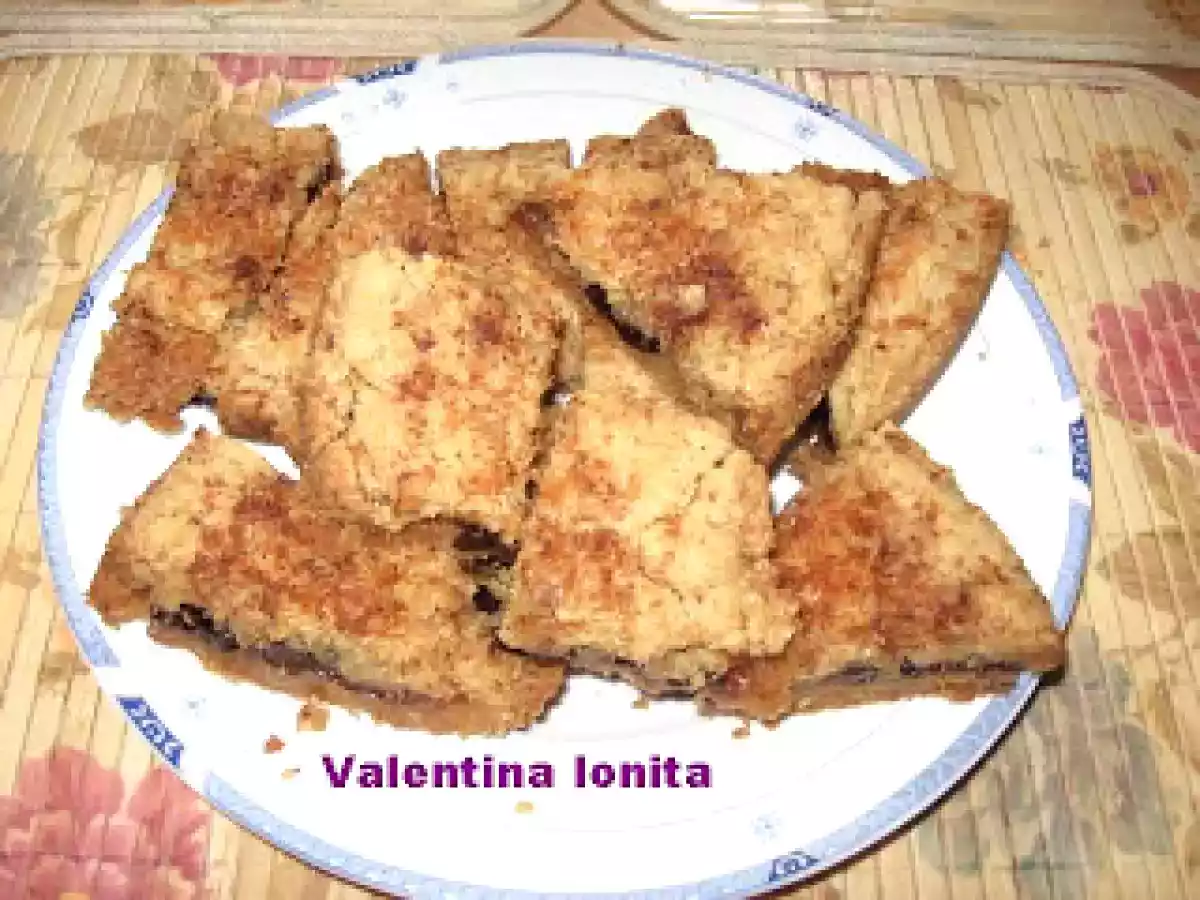 PRAJITURA SFARAMICIOASA CU PRUNE USCATE - poza 10