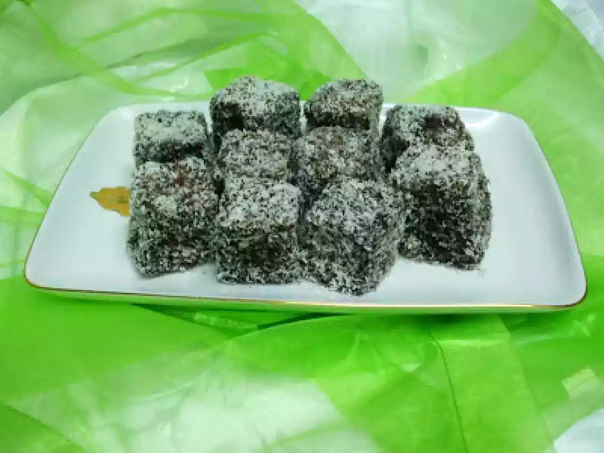 PRAJITURA TAVALITA CU NUCA DE COCOS (DE POST) - poza 2