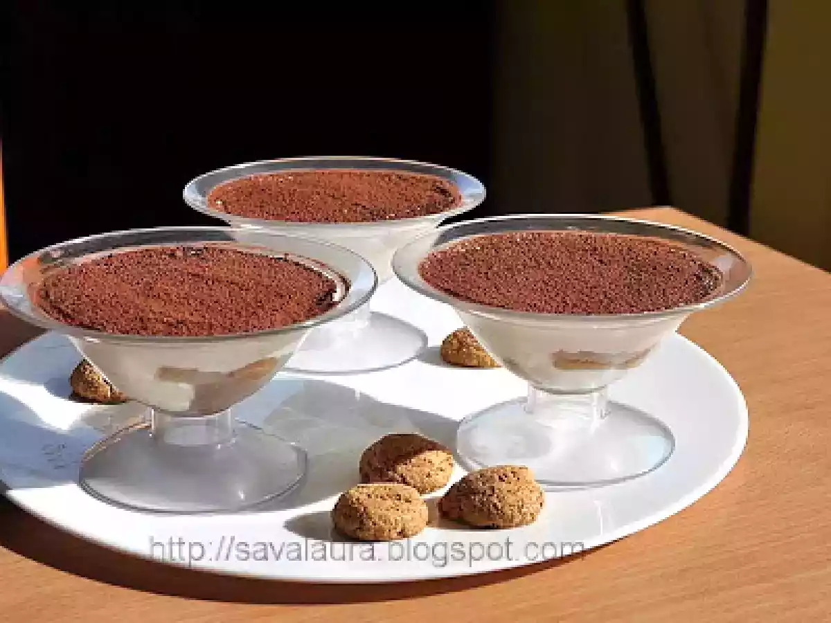 Prajitura Tiramisu in cupe