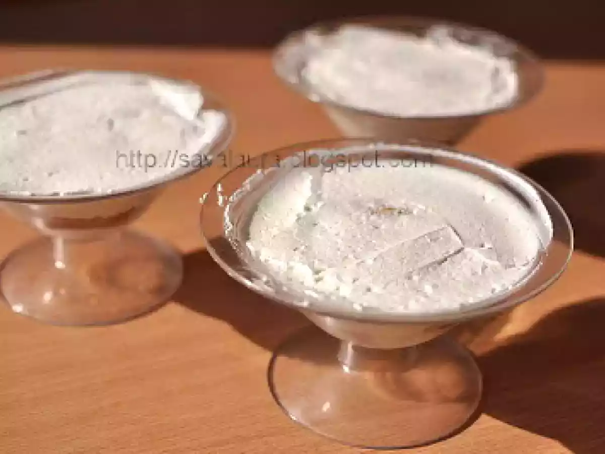 Prajitura Tiramisu in cupe - poza 9