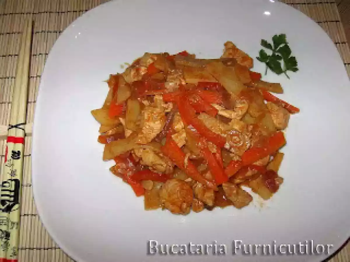 Pui cu Bambus - poza 2