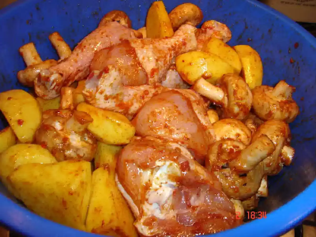 Pui cu carofi si ciuperci - poza 3