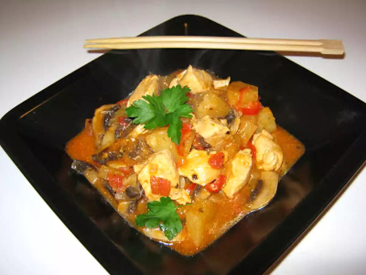 Pui cu ciuperci i ananas în sos dulce-acrior - poza 3